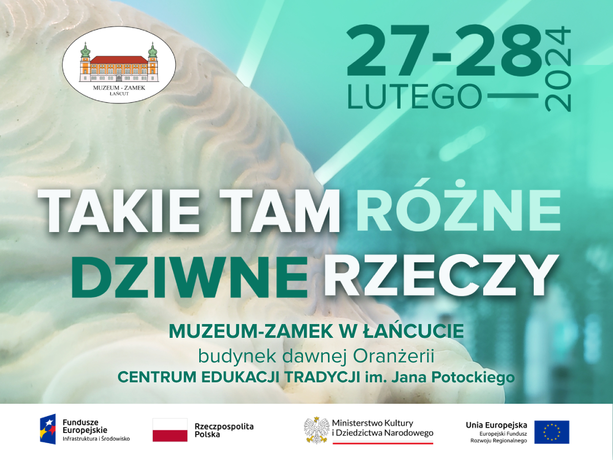 Baner wydarzenia 'Takie tam różne dziwne rzeczy", 27-28.02.2024, baner w kolorze morskim i zielonym, zbliżenie na fragment rzeźby. 